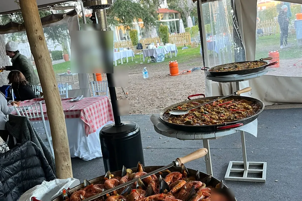 Showcooking de paellas en concurso de team building
